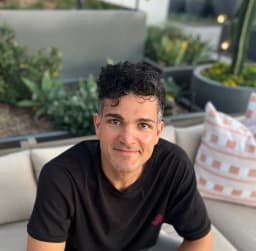 Seb's profile pic Seb's photo